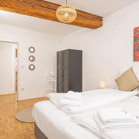 Ferienwohnung Zum Grazer Uhrturm by ichbucheAT Exterior foto