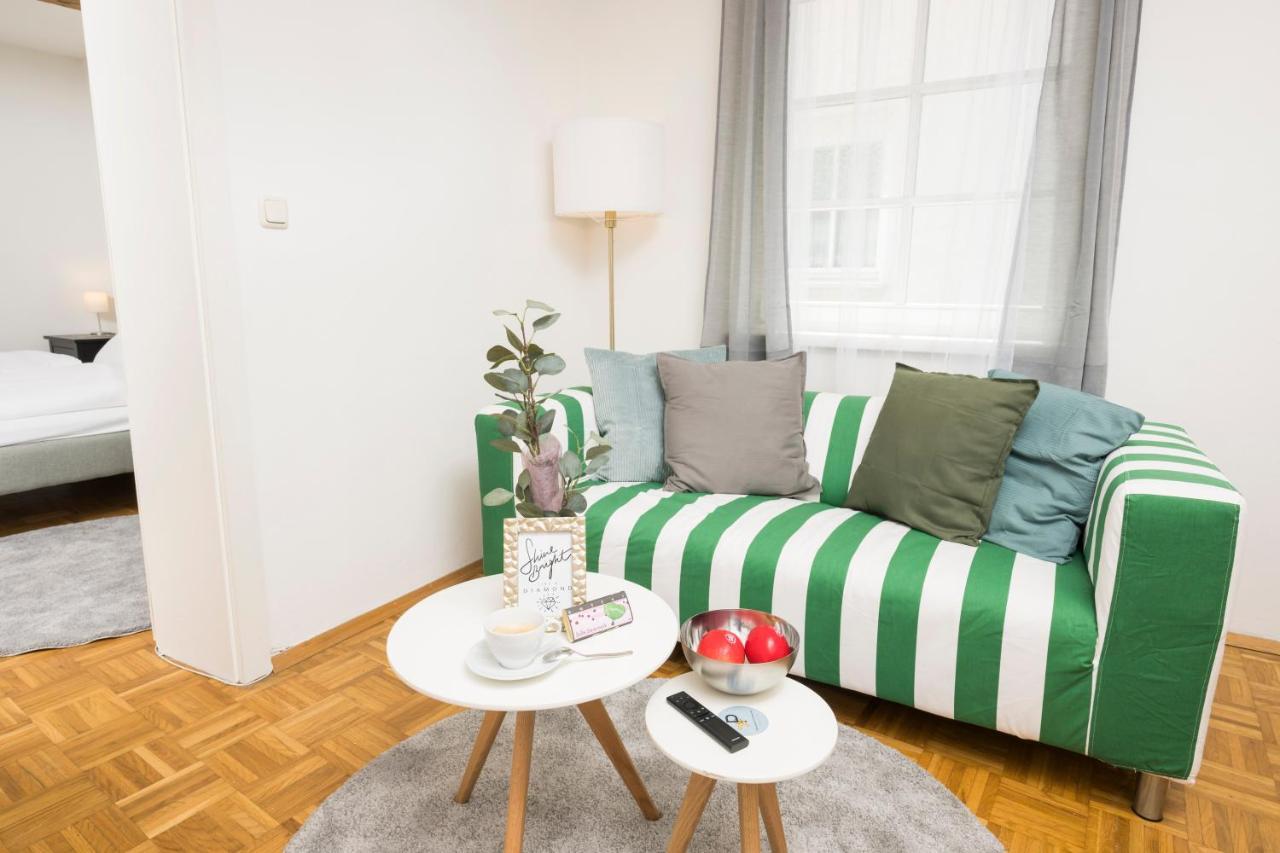 Ferienwohnung Zum Grazer Uhrturm by ichbucheAT Exterior foto