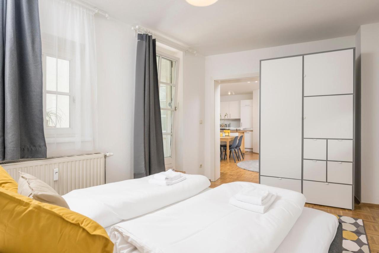 Ferienwohnung Zum Grazer Uhrturm by ichbucheAT Exterior foto