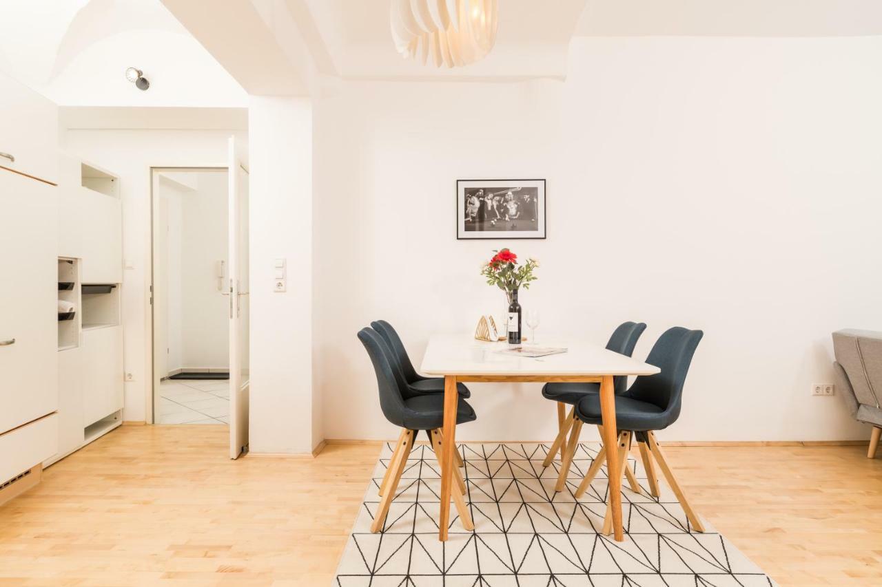 Ferienwohnung Zum Grazer Uhrturm by ichbucheAT Exterior foto